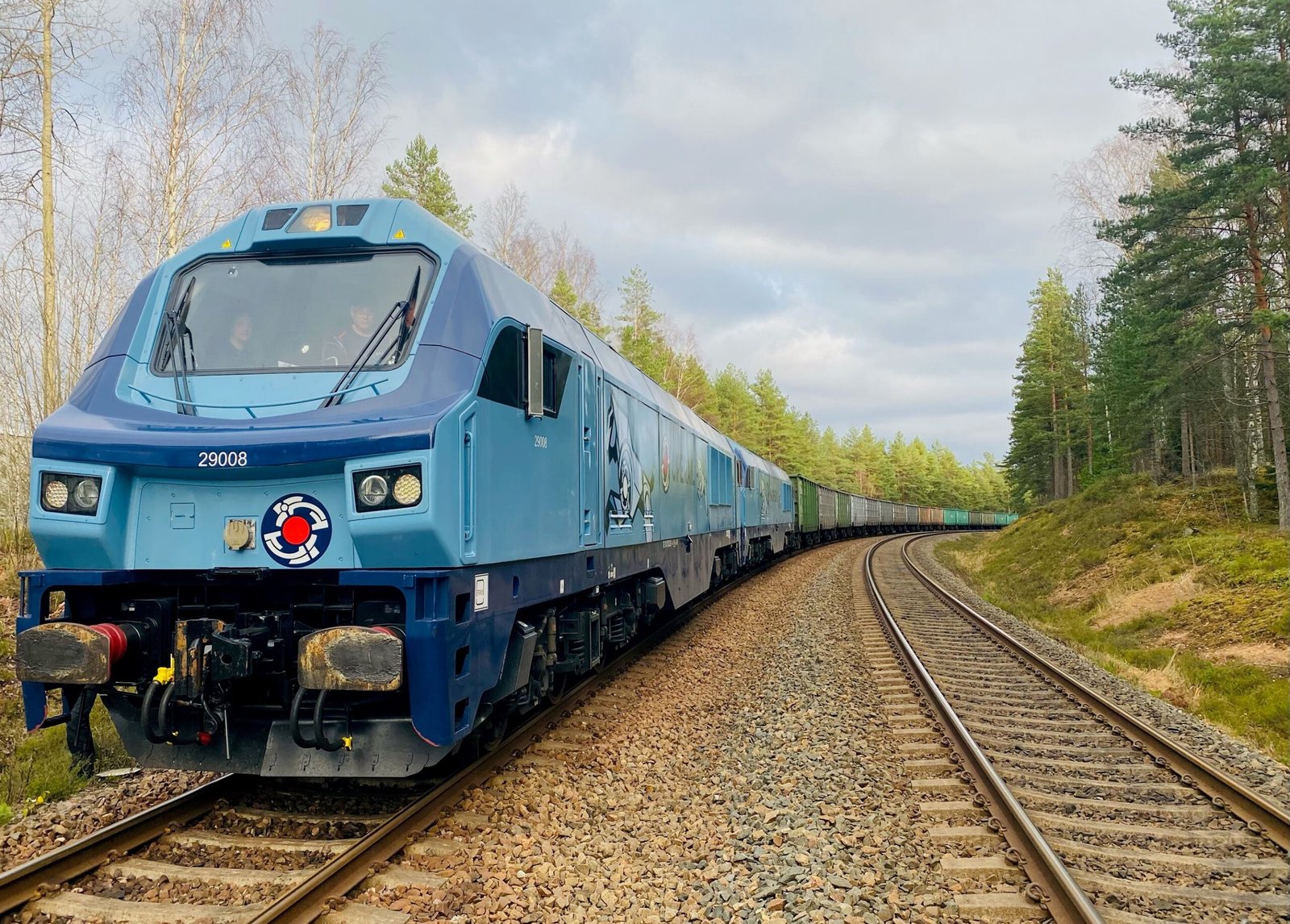 Operail alustas kaubavedu Soomes ning koostööd suurima sadamaoperaatori Rauanheimoga